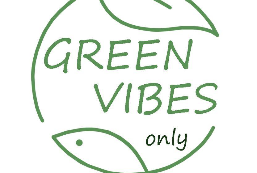 1-greenvibesi-taniyarak-baslayalim-greenvibesi-kim-yapar-nil-ve-ceren-nasil-bir-araya-geldi-onlar-kendi-hayatlarinda-neler-yapiyor-c-greenvibes-ikimizin-ekolojik-meramlarini-artik-bireysel-sesimizle-duyurmakla-yetinemedigimiz-bir-anda-nille-ortak-bir-atolyeye-davet-edilmemizle