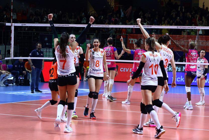 eczacibasi-dynavit-finalde