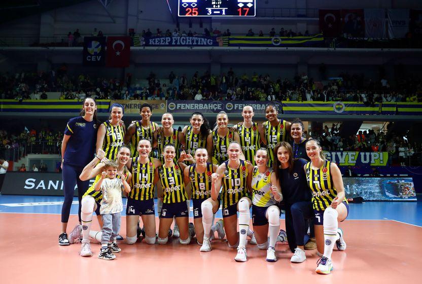 sultanlar-ligi-play-off-fenerbahce-opet-3-1-eczacibasi-dynavit