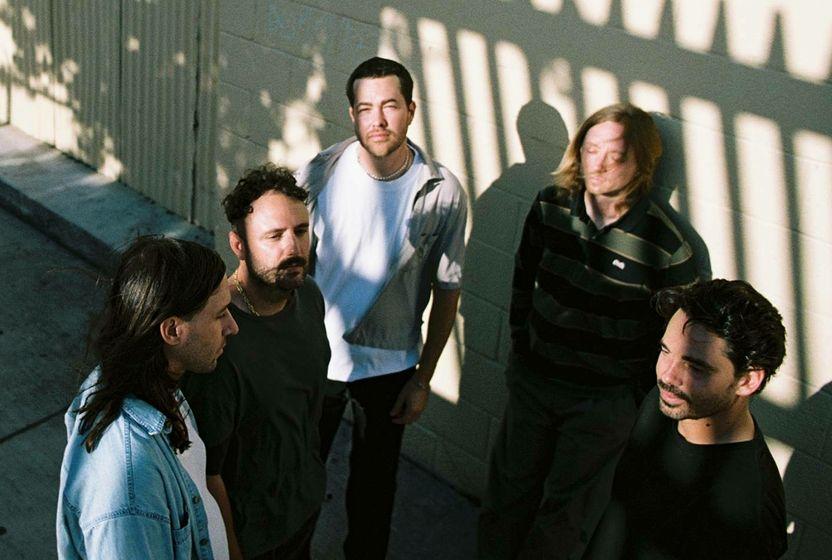 local-natives-geri-dondu-album-turne-klip-ve-yeni-sarki